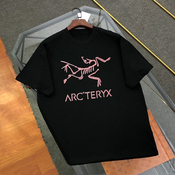 ブランドTシャツ正面デザイン